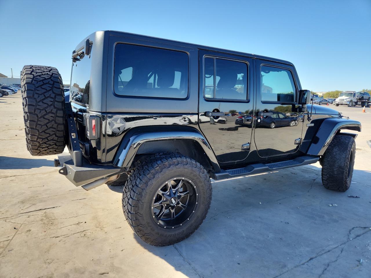 2016 Jeep Wrangler Unlimited Sport - Image 3