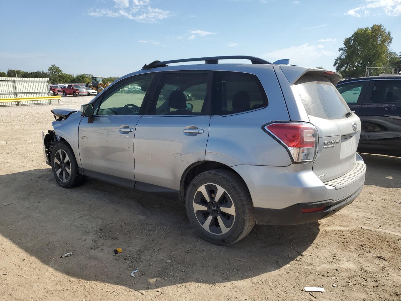 2017 Subaru Forester 2.5I Limited - Image 2