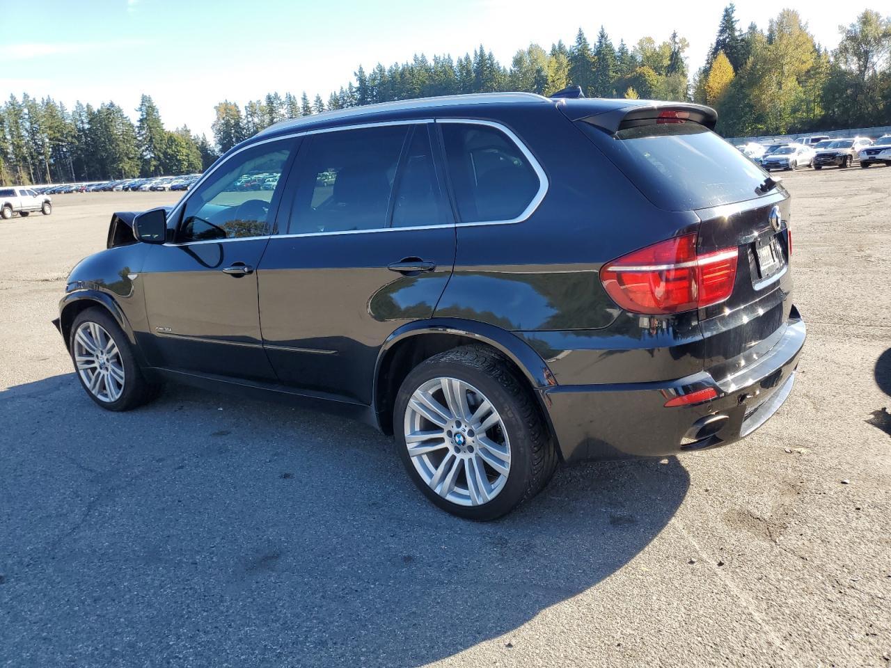 2011 BMW X5 xDrive35I - Image 2