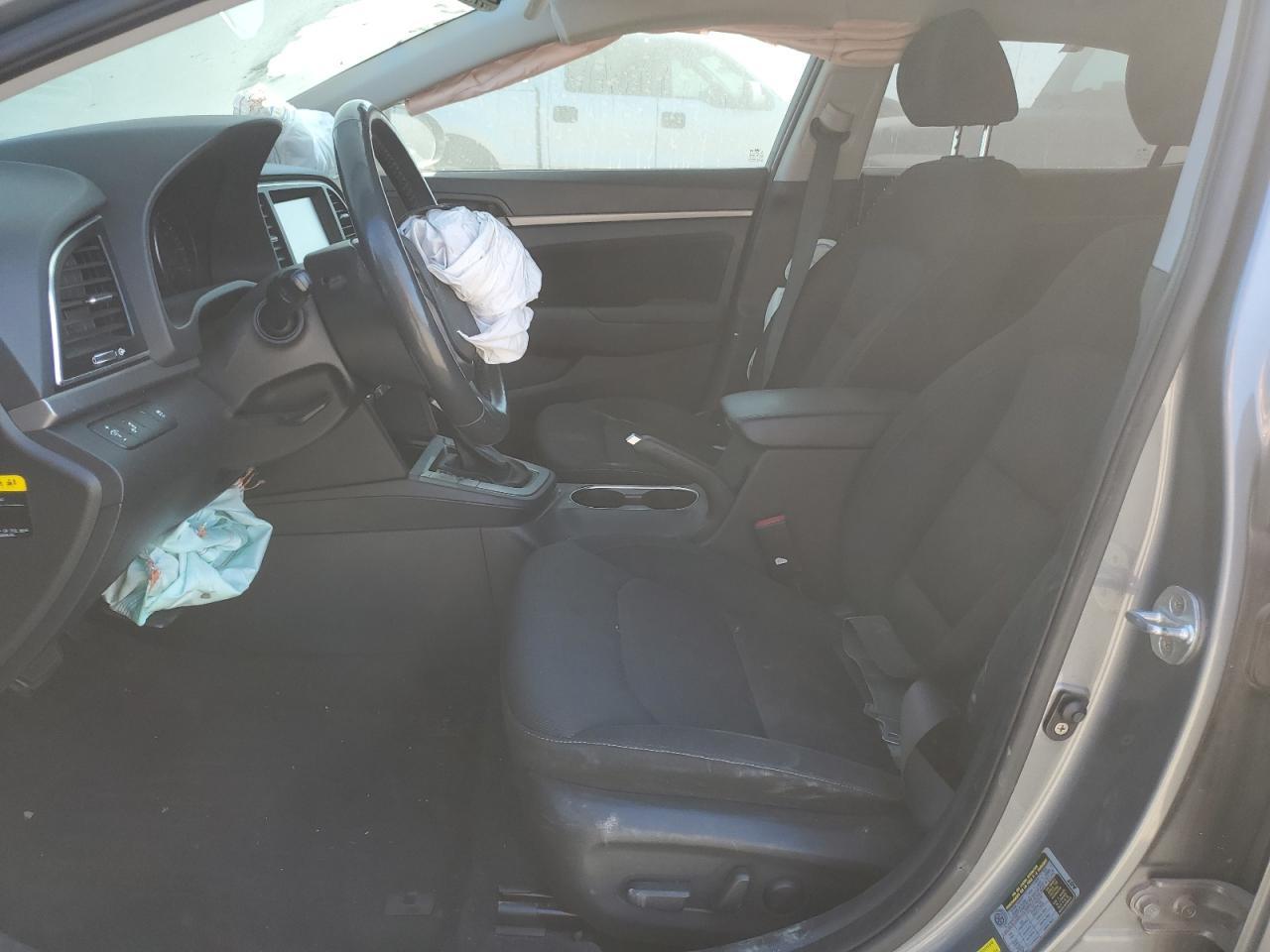 2017 Hyundai Elantra Se - Image 7