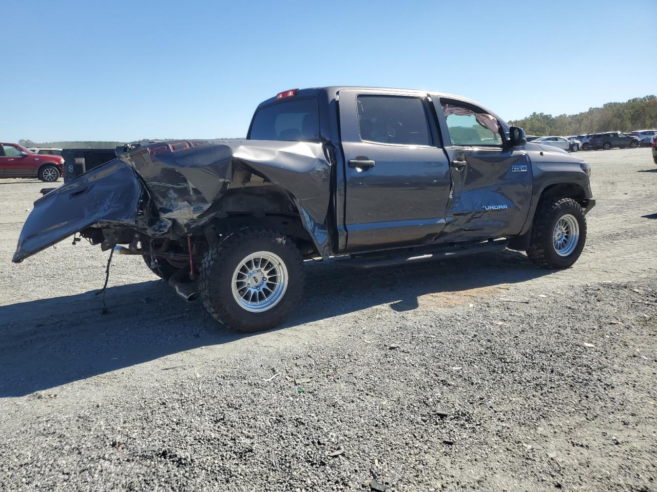 2016 Toyota Tundra Crewmax Sr5 - Фото 3