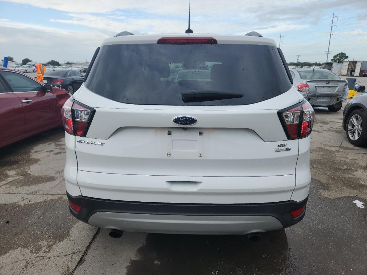 2018 Ford Escape Se - Фото 6