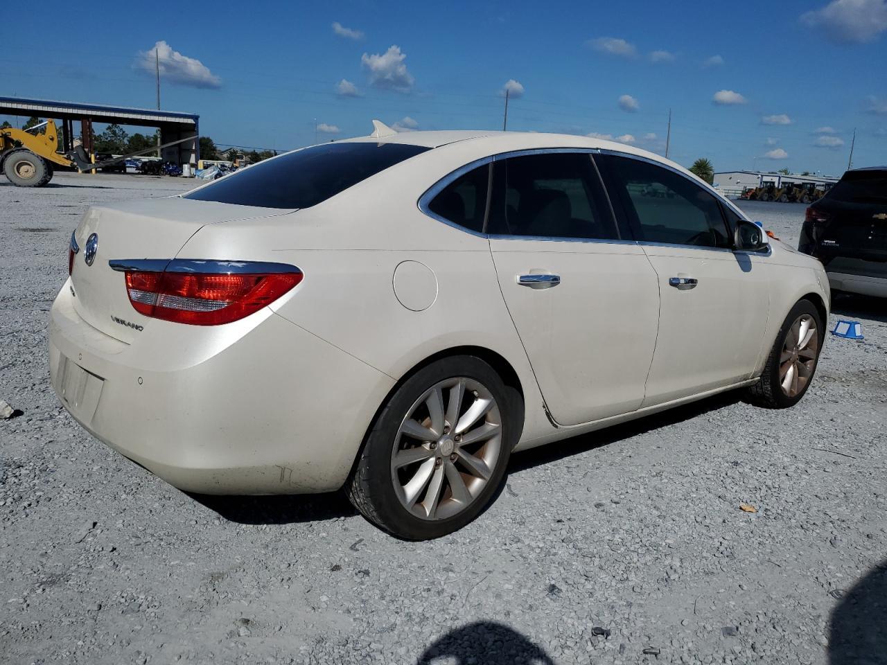 2012 Buick Verano - Image 3