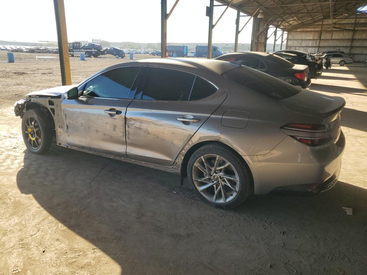 2022 Genesis G70 Base - Фото 2