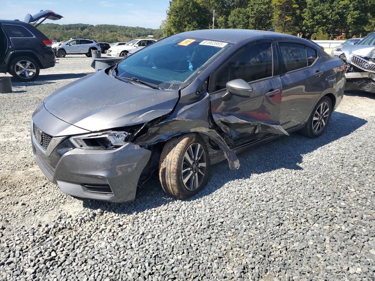 2021 Nissan Versa Sv