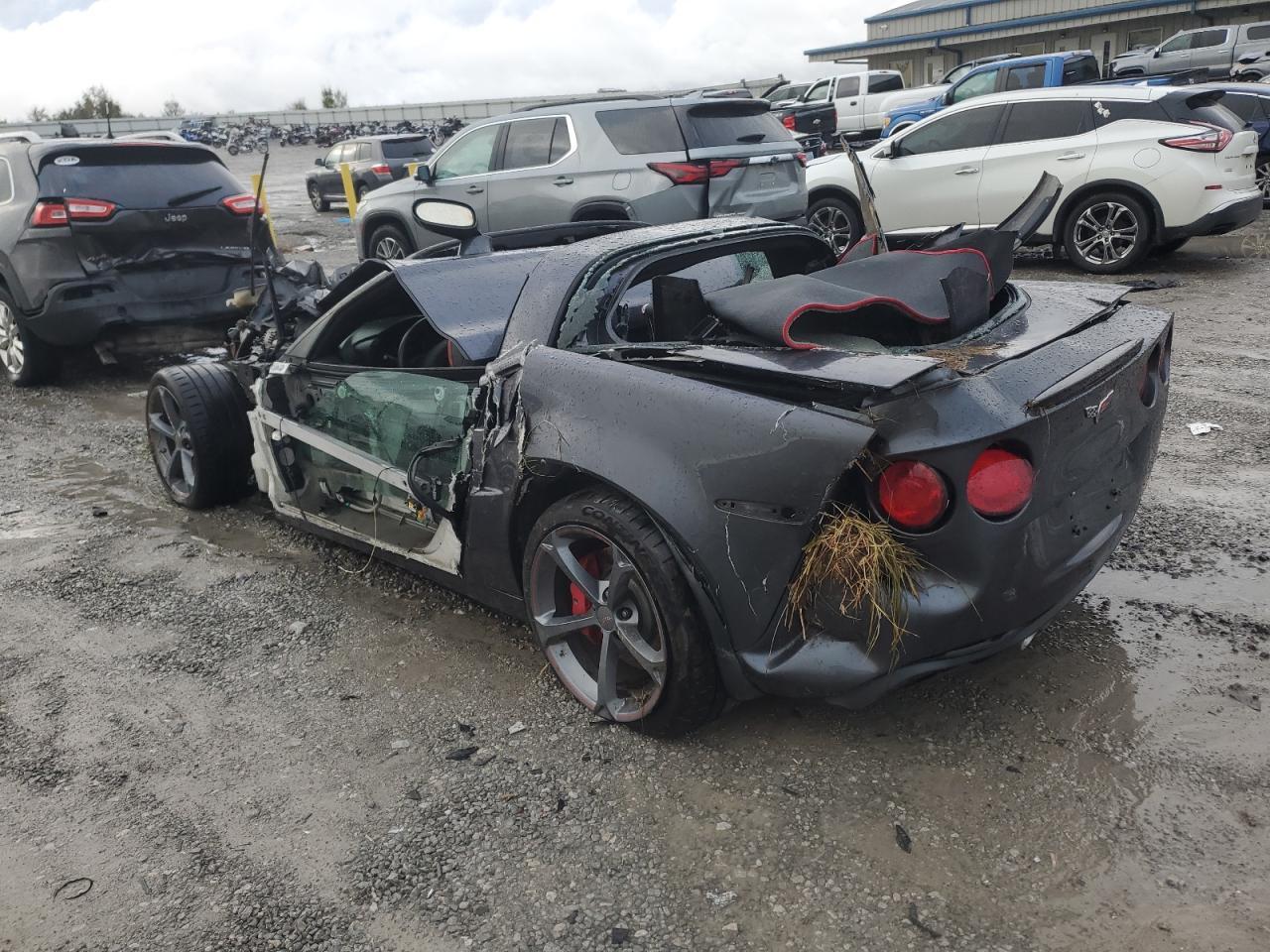 2012 Chevrolet Corvette Grand Sport - Фото 2