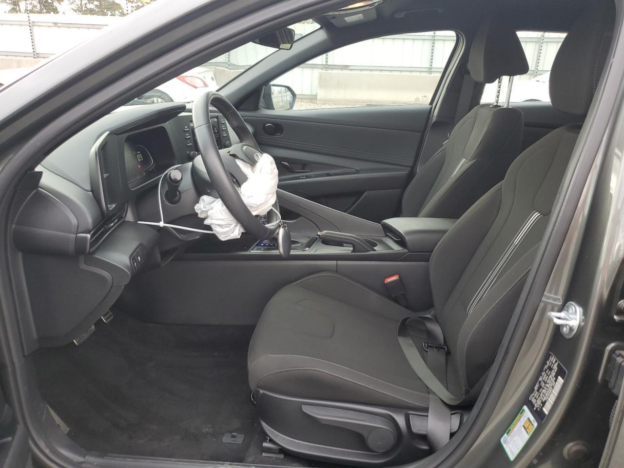 2025 Hyundai Elantra Sel Sport - Фото 7