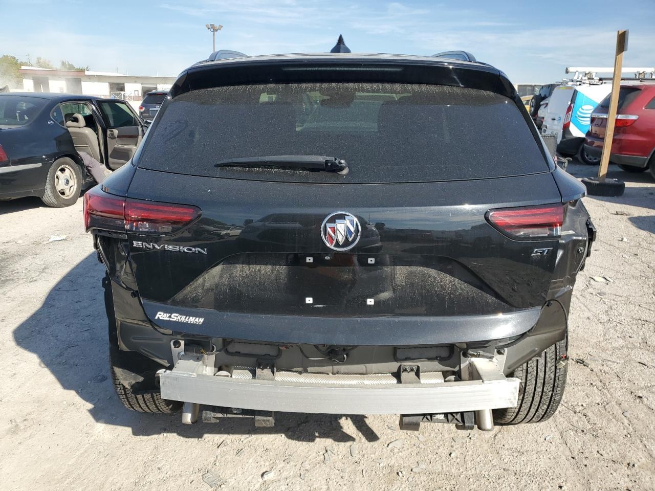 2023 Buick Envision Essence - Image 6