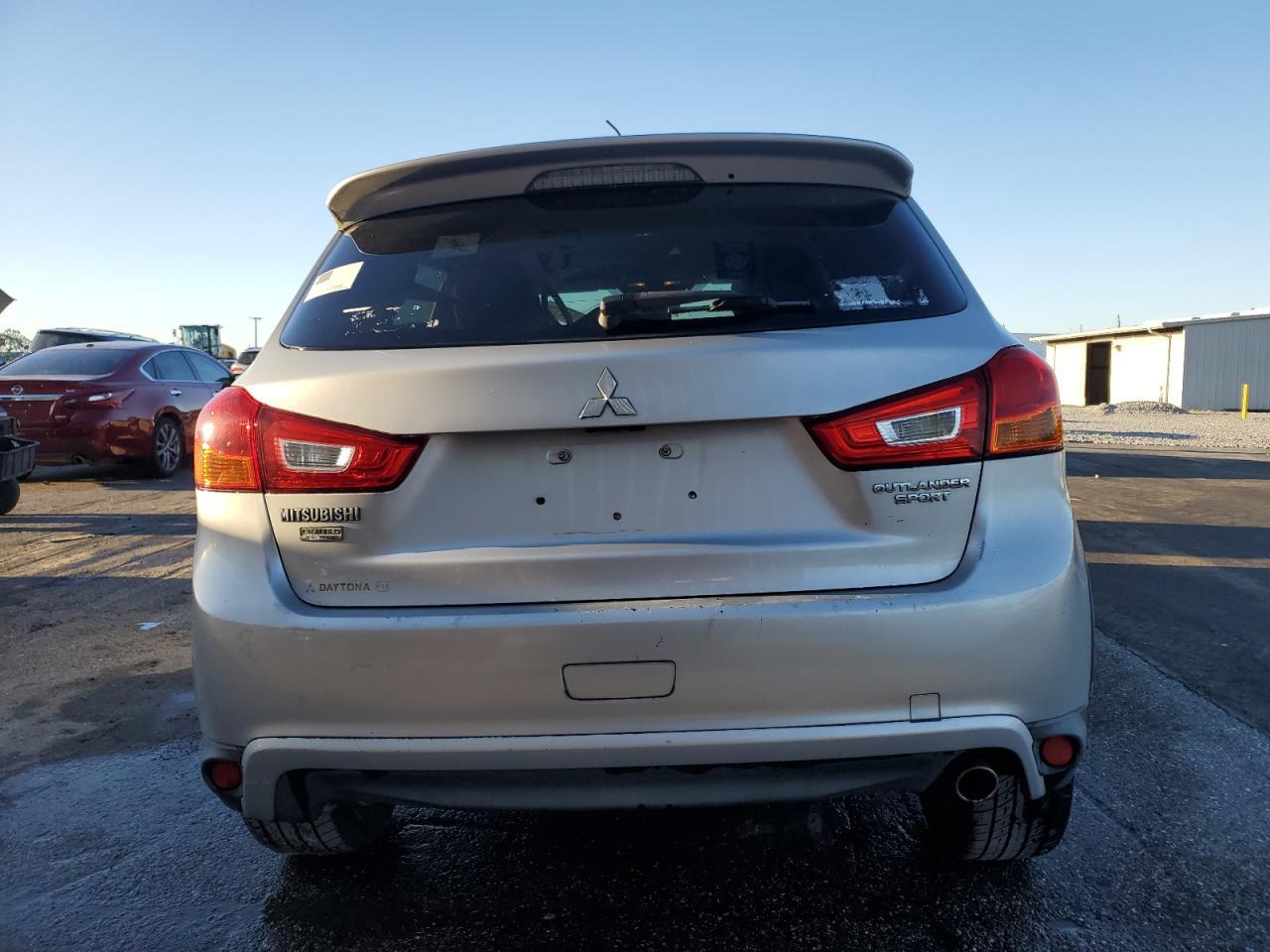 2013 Mitsubishi Outlander Sport Le - Фото 6
