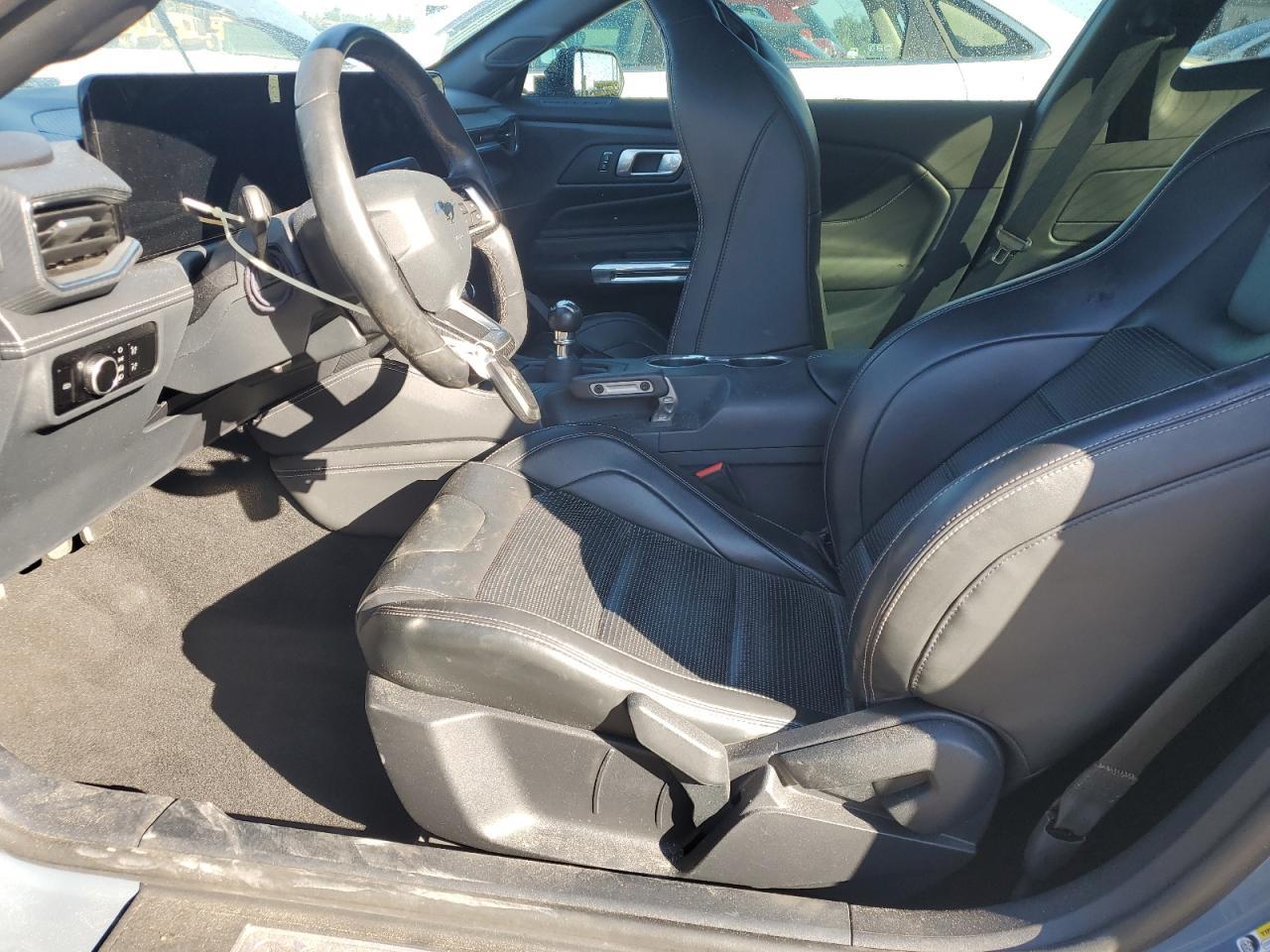 2024 Ford Mustang Gt - Фото 7