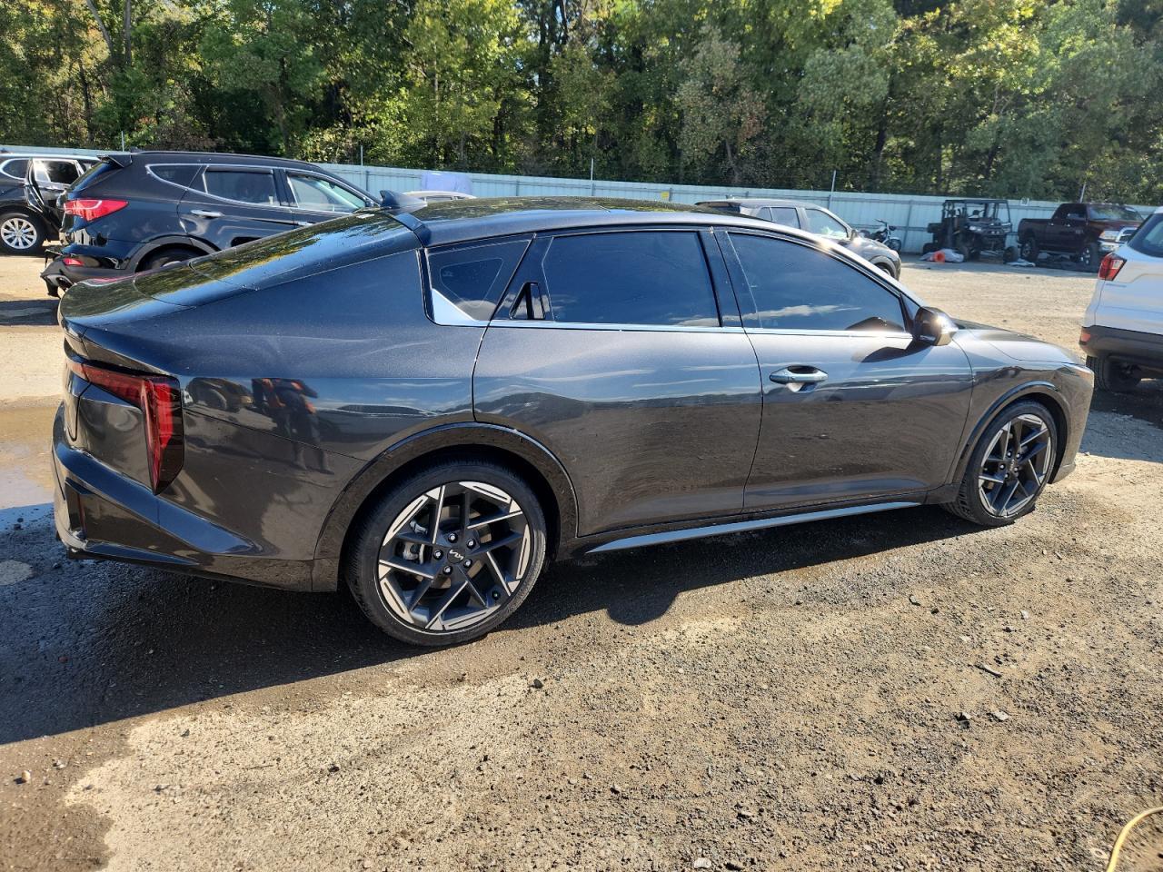 2025 Kia K4 Gt Line - Image 3