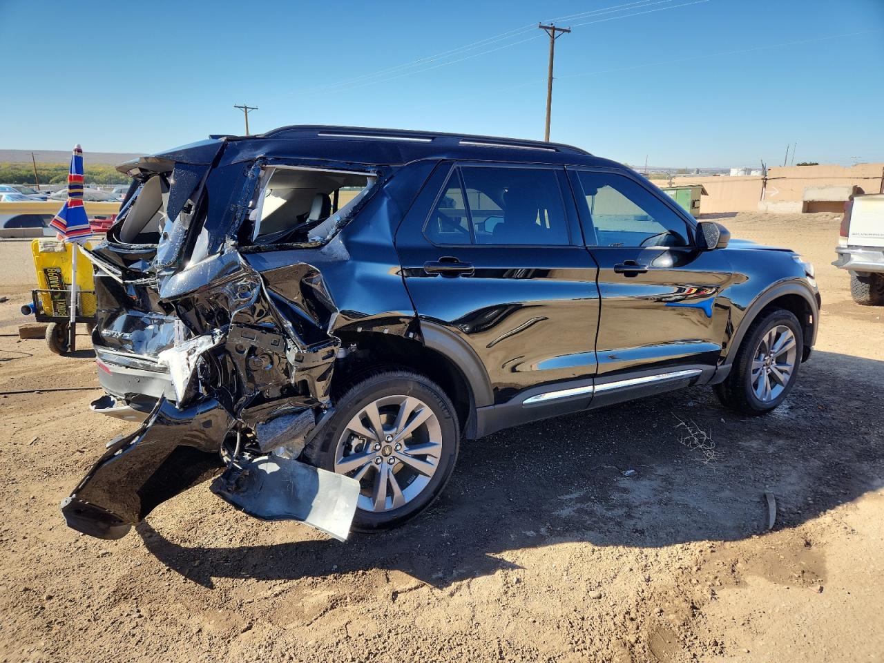 2025 Ford Explorer Active - Фото 3
