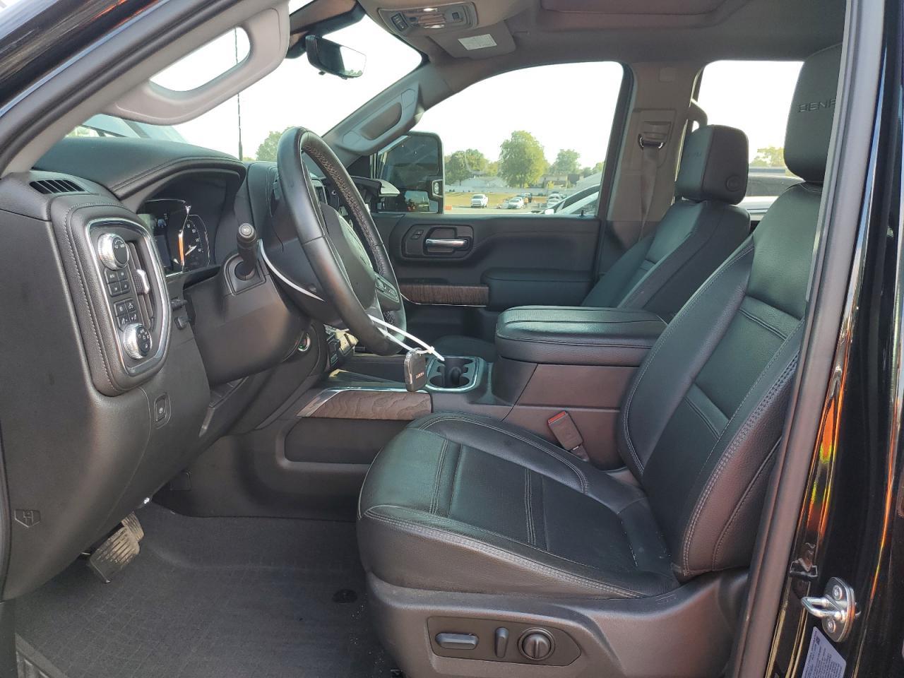 2023 GMC Sierra K2500 Denali - Фото 7