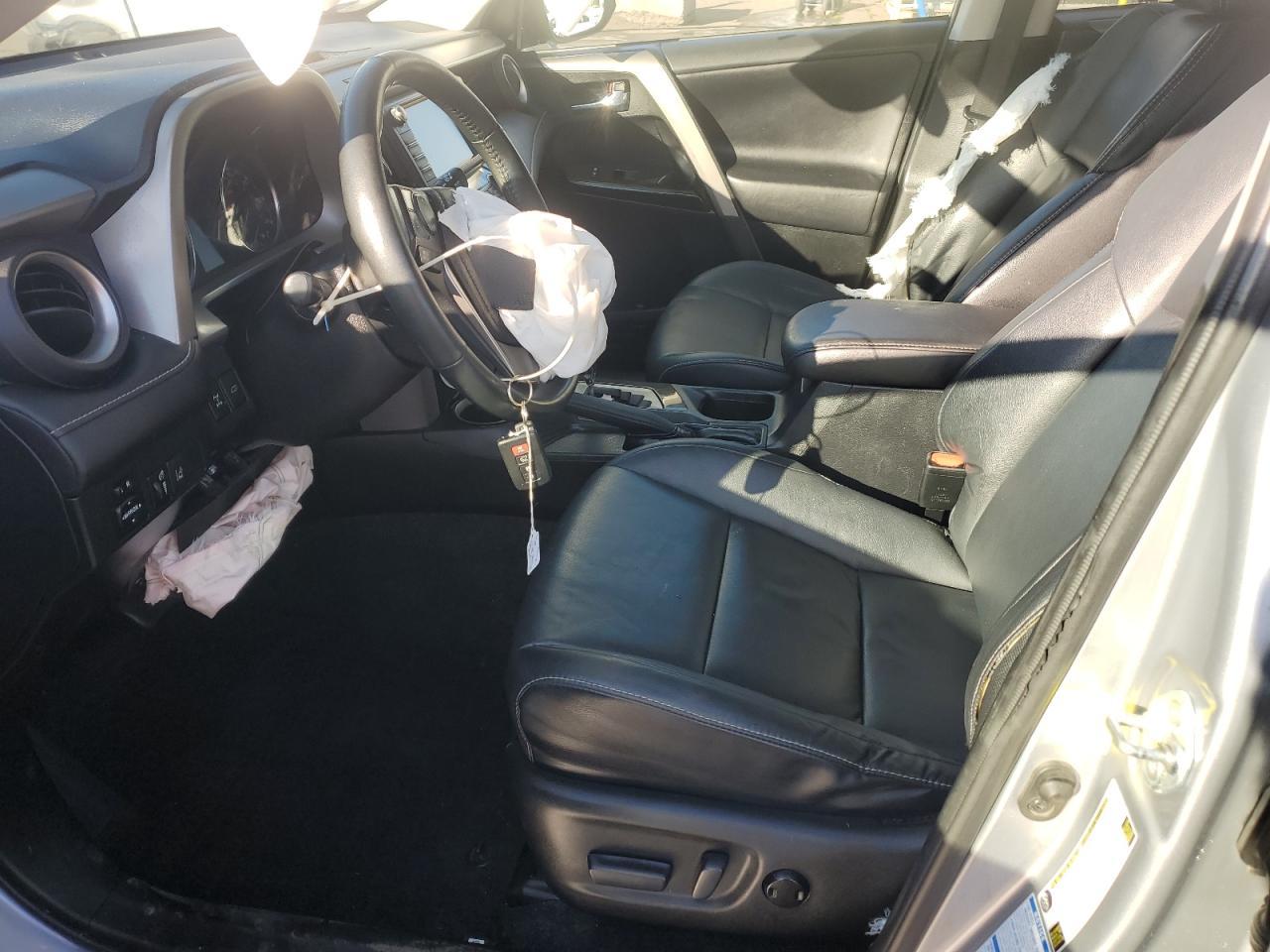 2017 Toyota Rav4 Limited - Фото 7