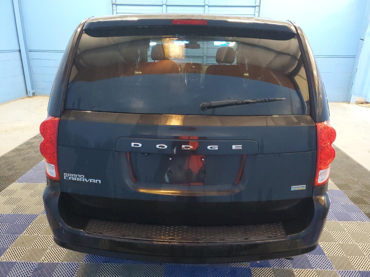 2018 Dodge Grand Caravan Se - Image 6