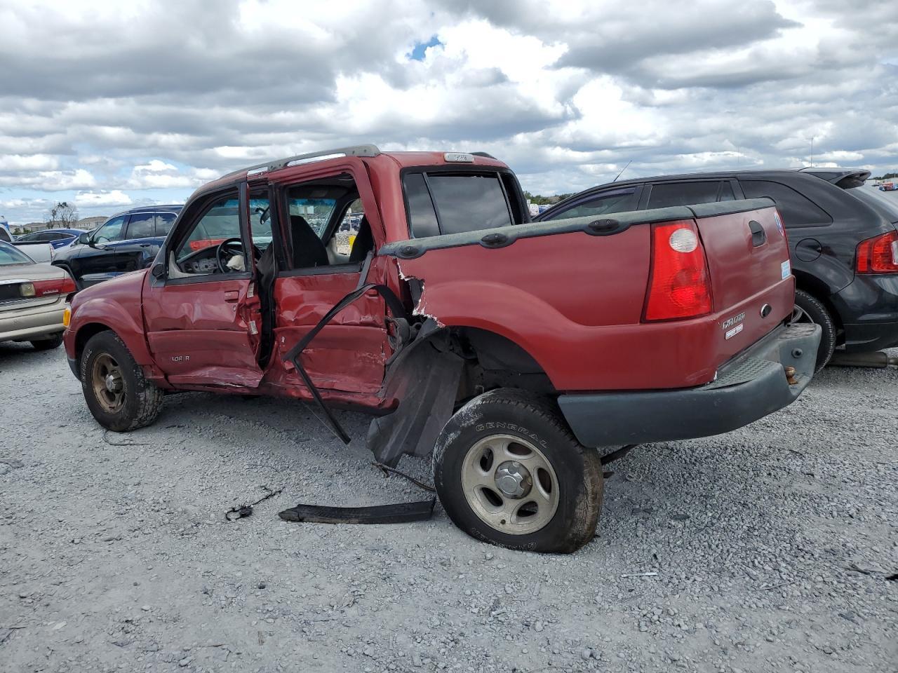 2002 Ford Explorer Sport Trac - Фото 2