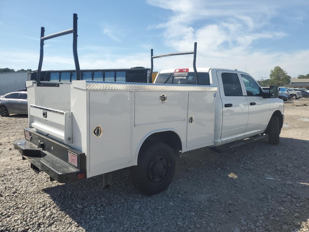 2025 Ram 2500 Tradesman - Фото 3