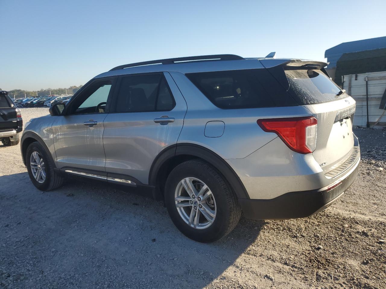 2020 Ford Explorer Xlt - Фото 2