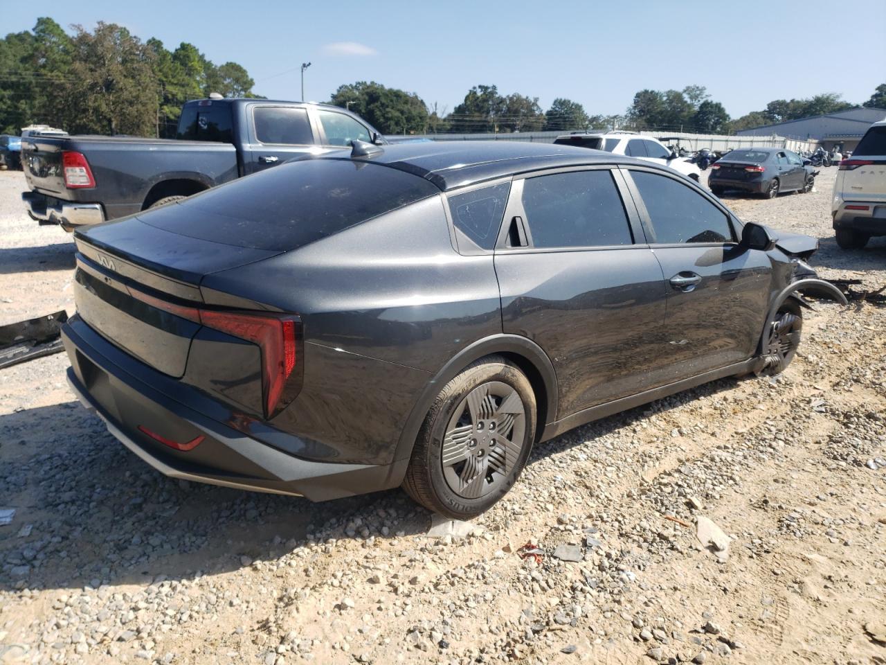 2025 Kia K4 Lx - Фото 3