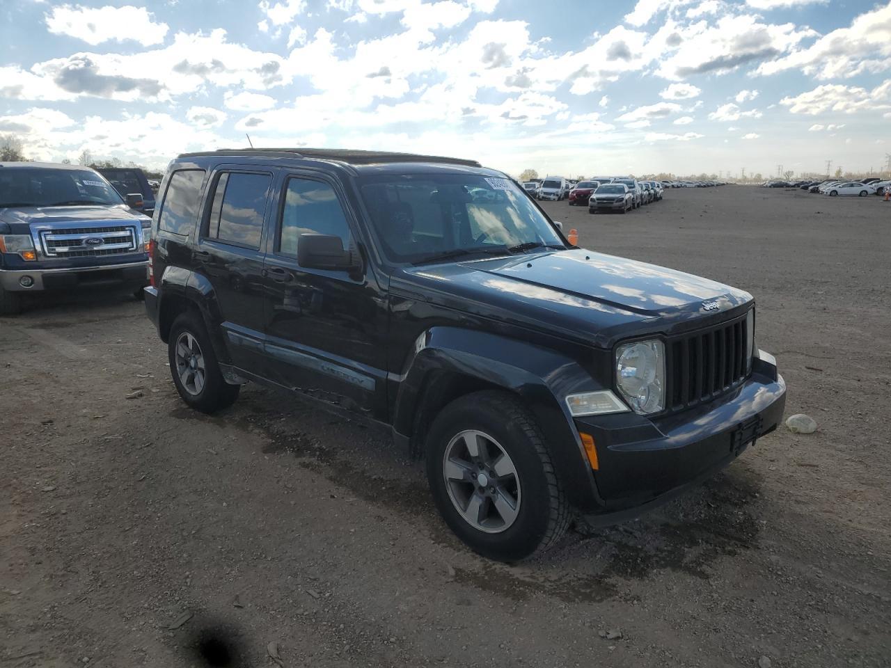 2008 Jeep Liberty Sport - Фото 4