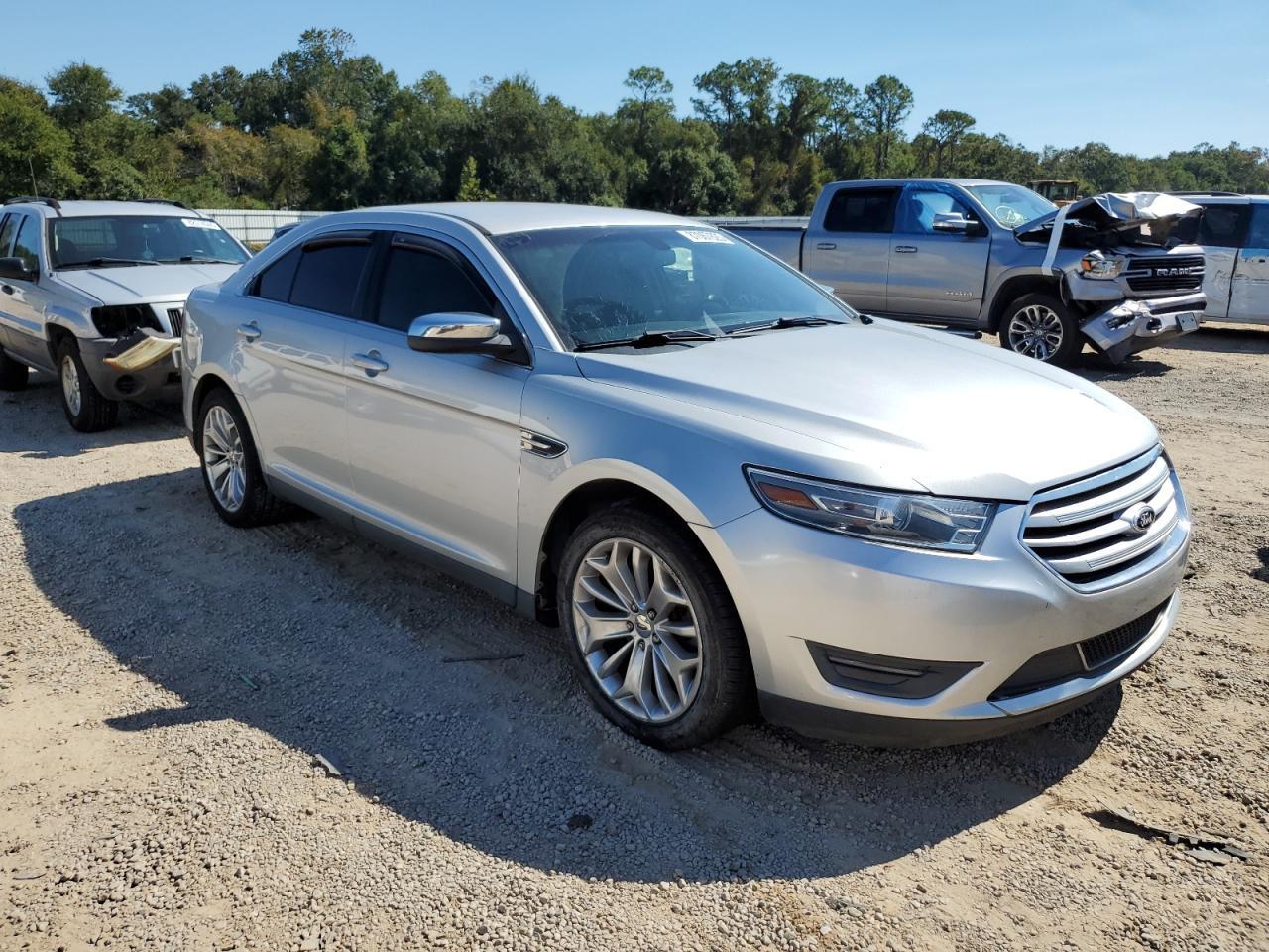2014 Ford Taurus Limited - Фото 4