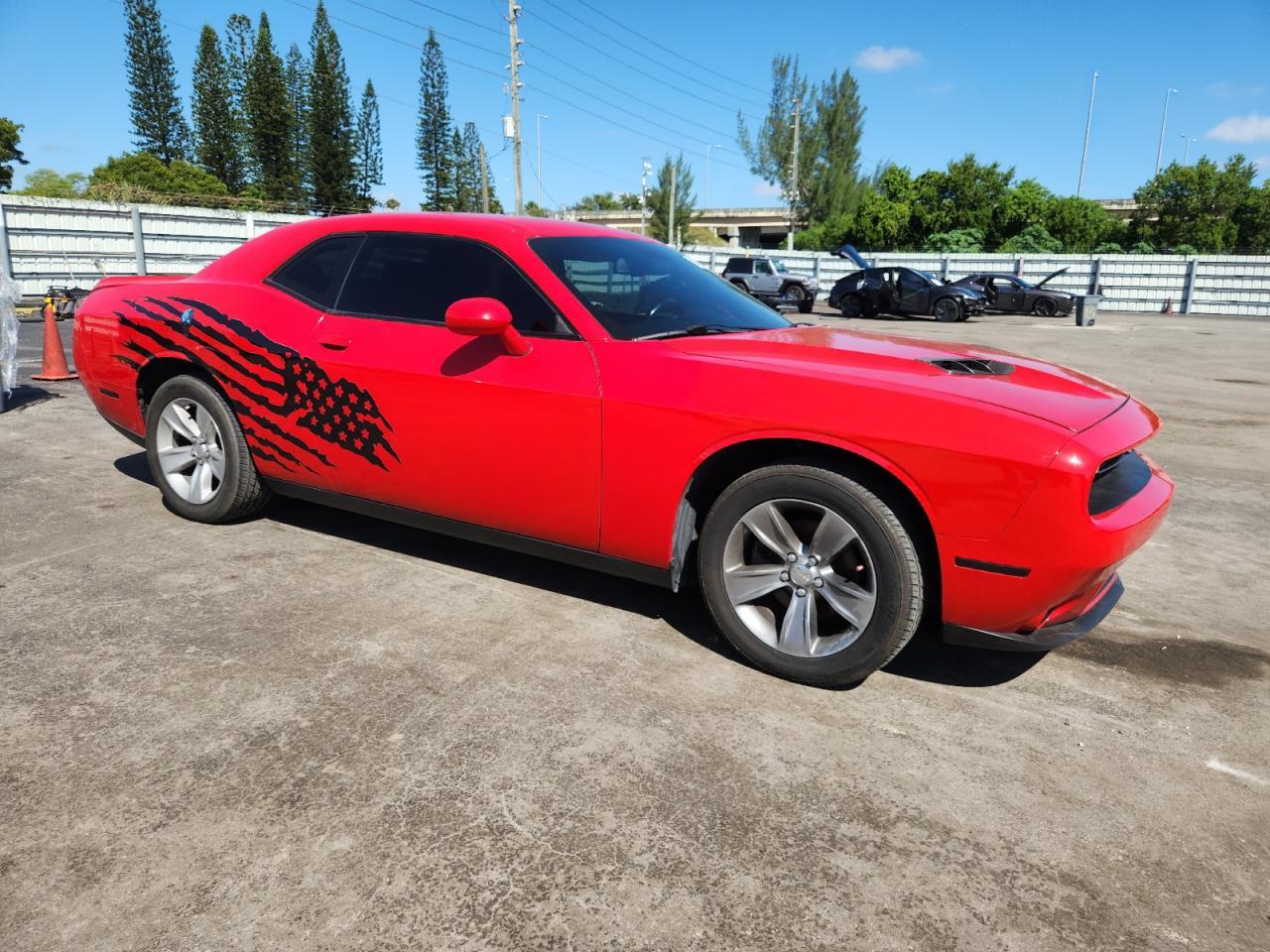 2019 Dodge Challenger Sxt - Image 4