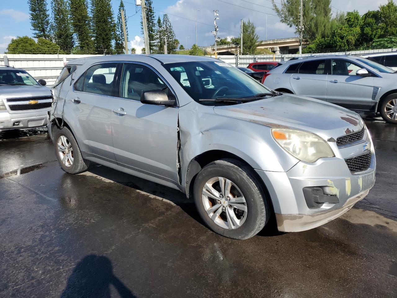 2014 Chevrolet Equinox Ls - Фото 4