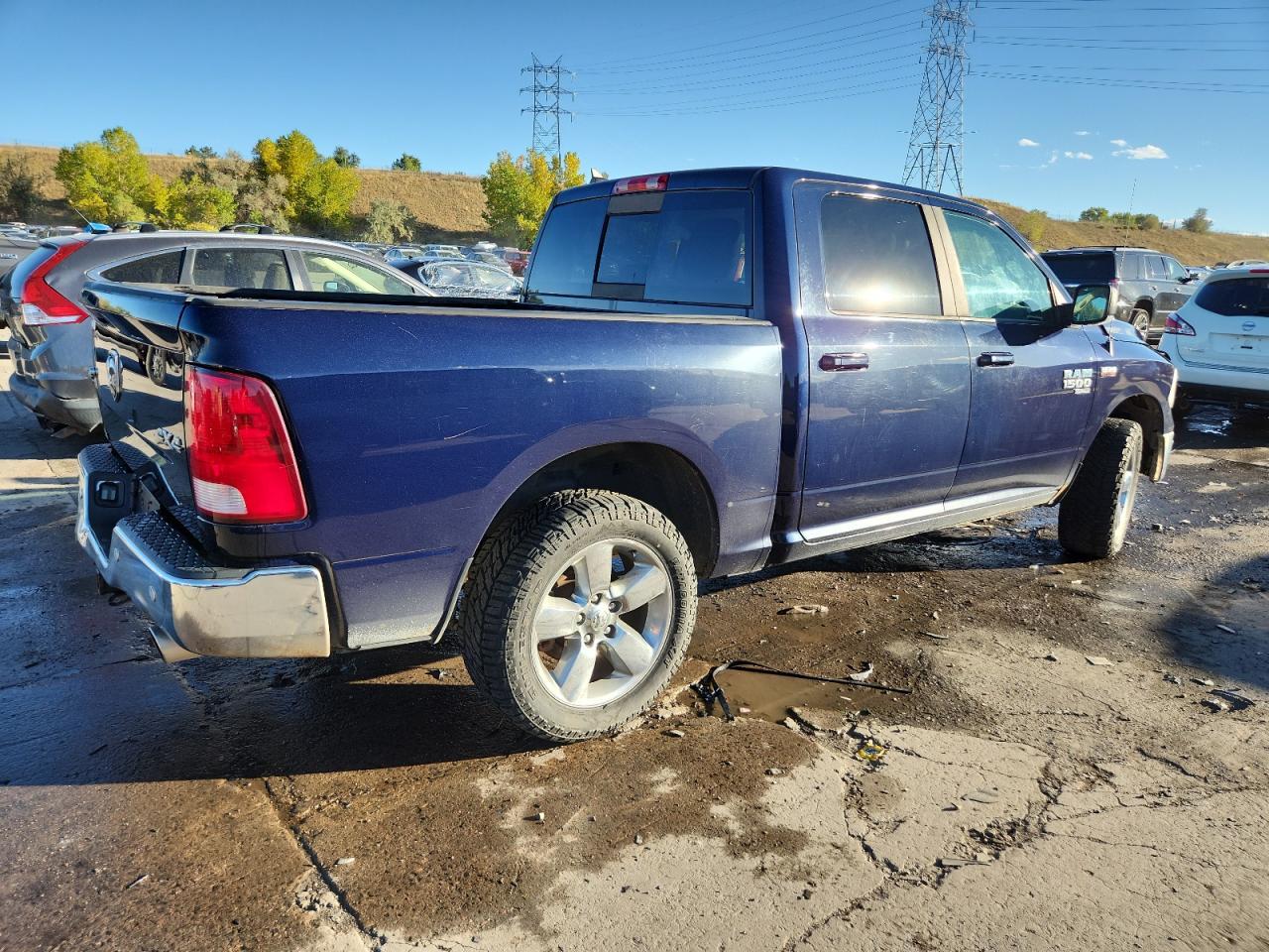2019 Ram 1500 Classic Slt - Image 3