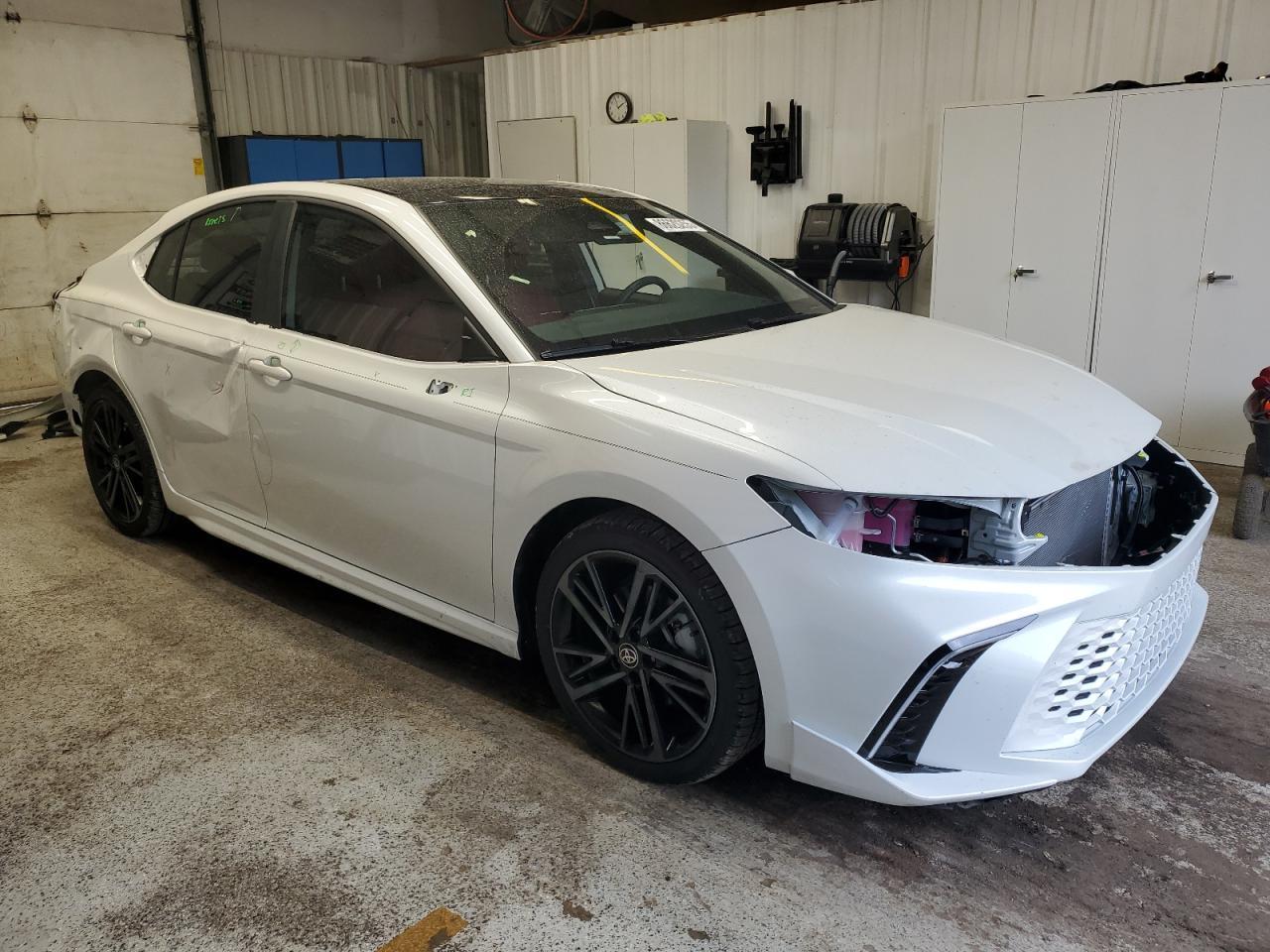 2025 Toyota Camry Xse - Фото 4