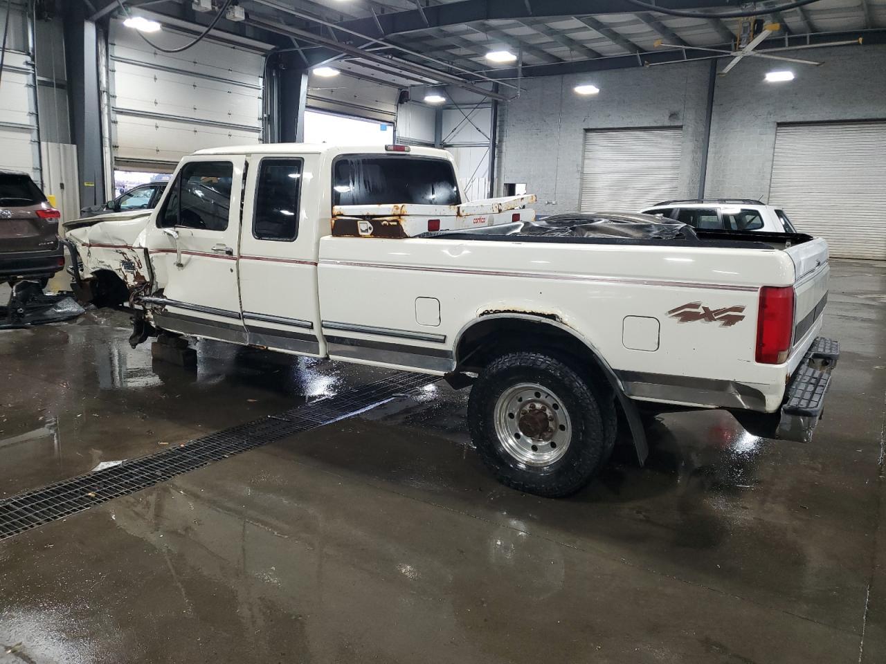 1997 Ford F250 - Фото 2