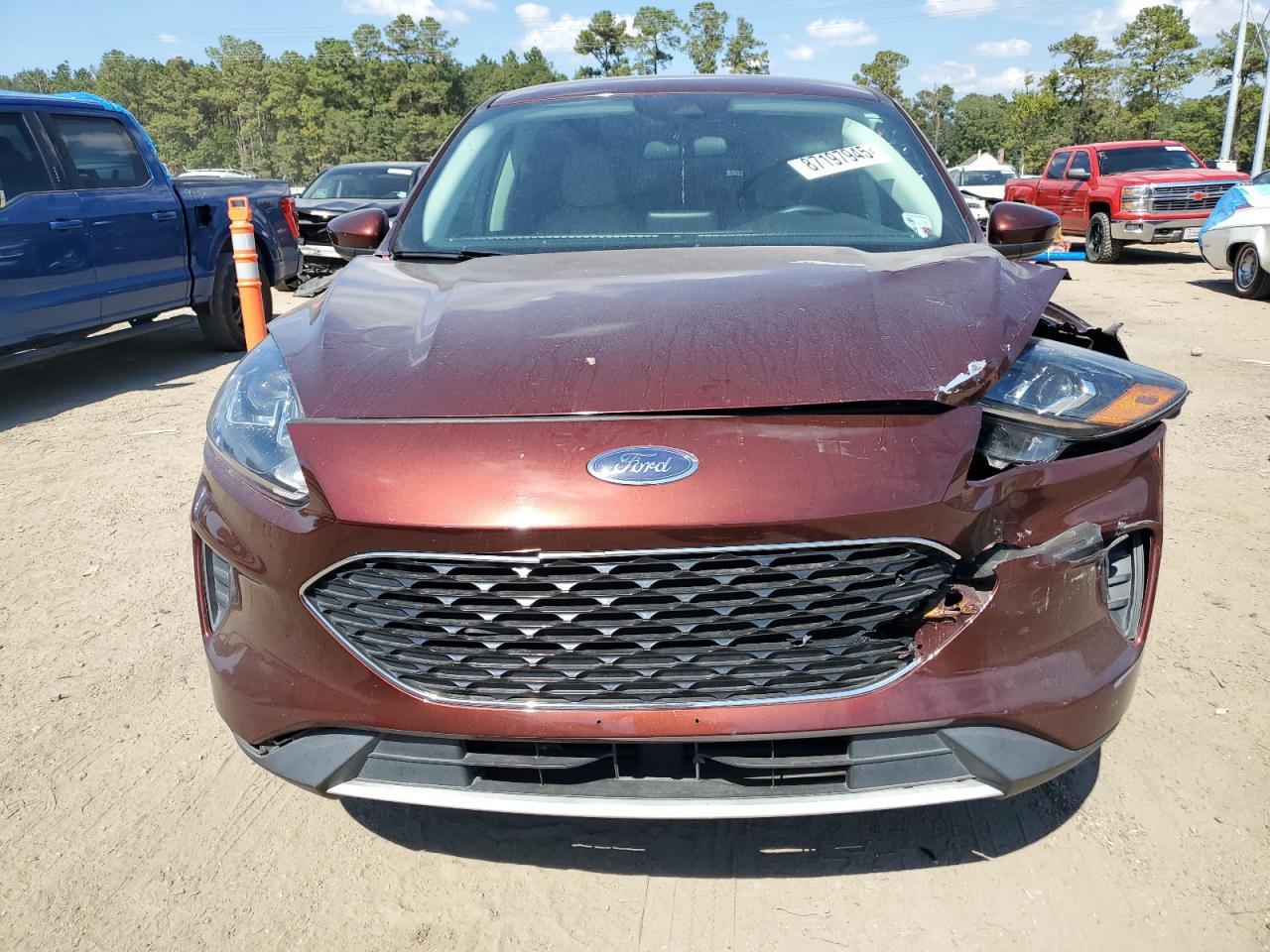 2021 Ford Escape Se - Фото 5