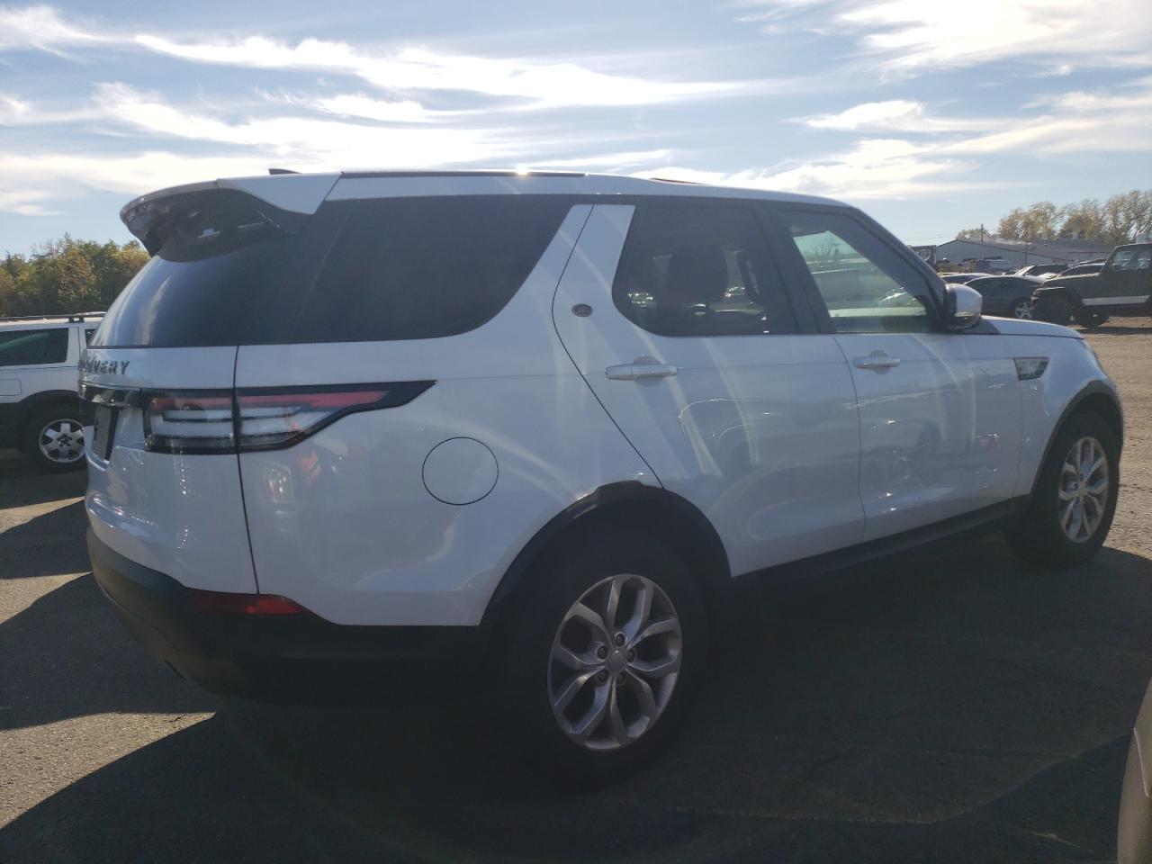 2020 Land Rover Discovery Se - Image 3