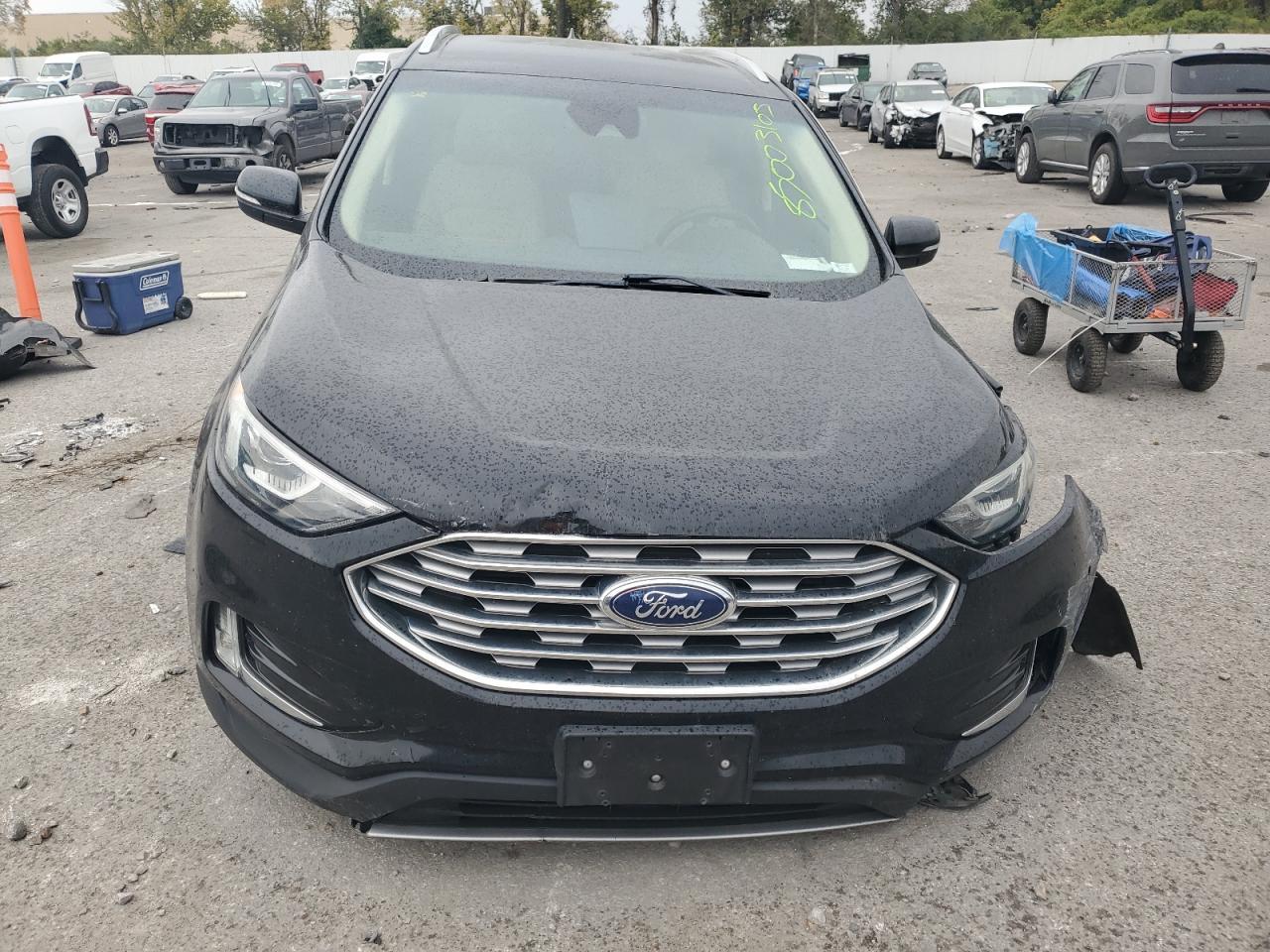 2019 Ford Edge Sel - Фото 5
