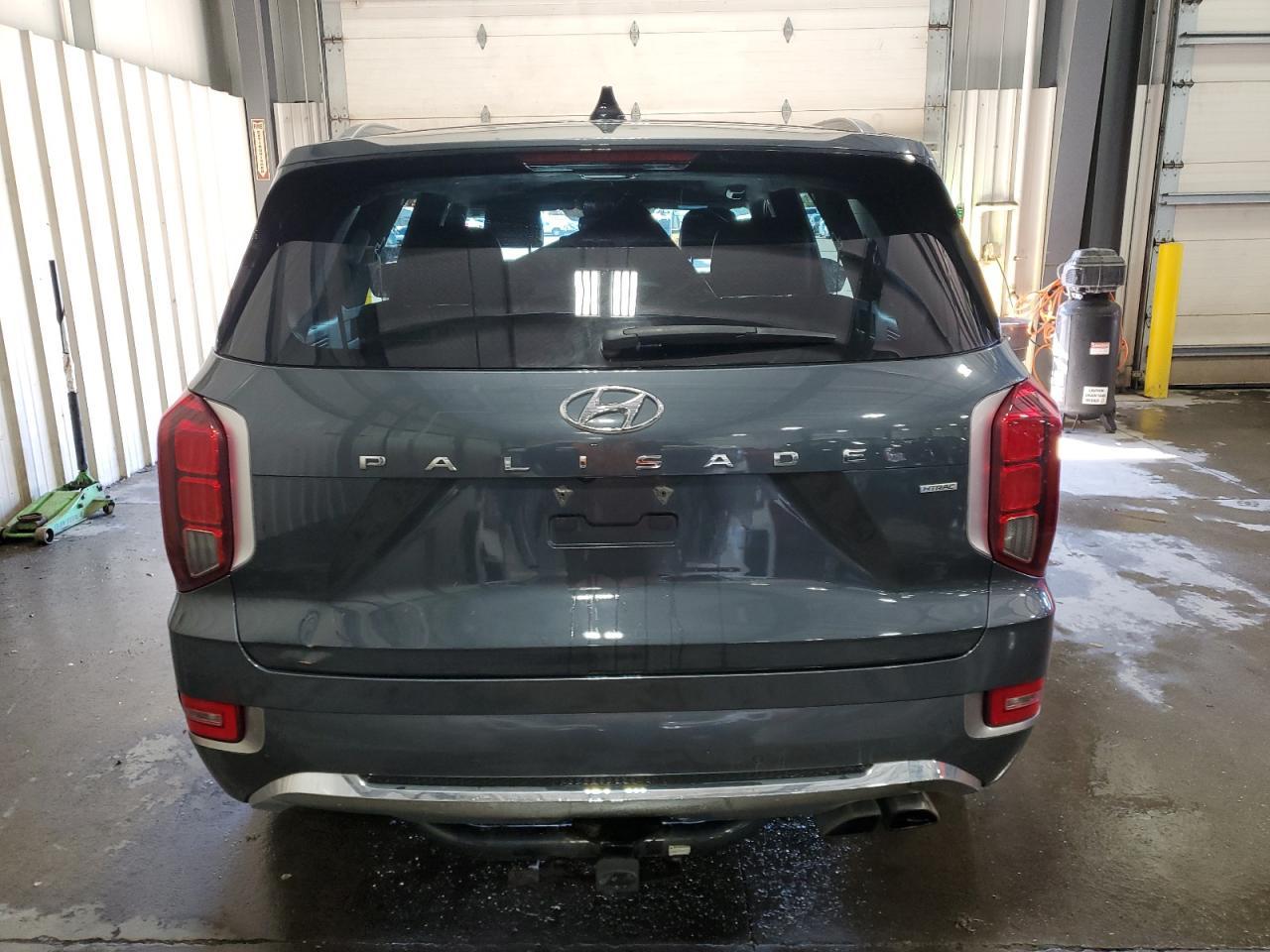 2020 Hyundai Palisade Limited - Image 6