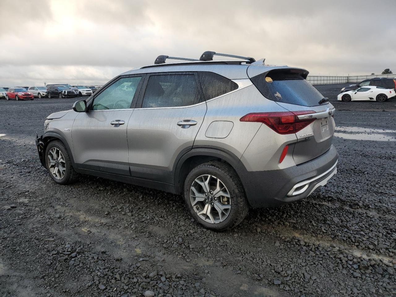 2021 Kia Seltos Ex - Image 2