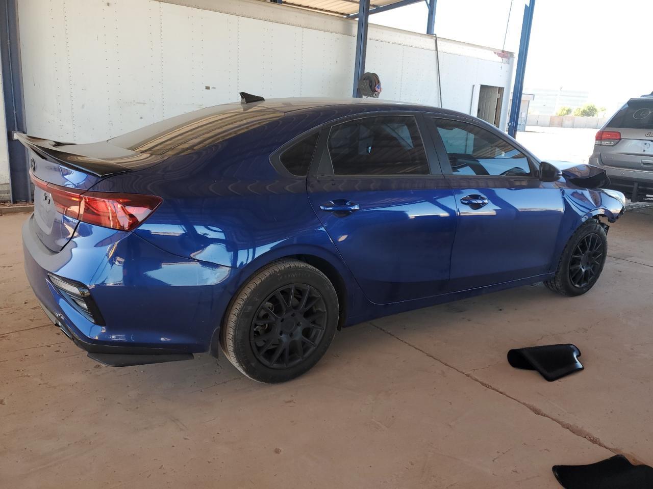 2020 Kia Forte Fe - Фото 3