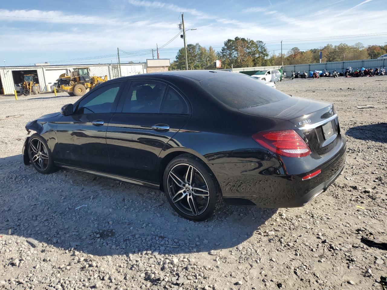 2020 Mercedes-Benz E 350 - Фото 2