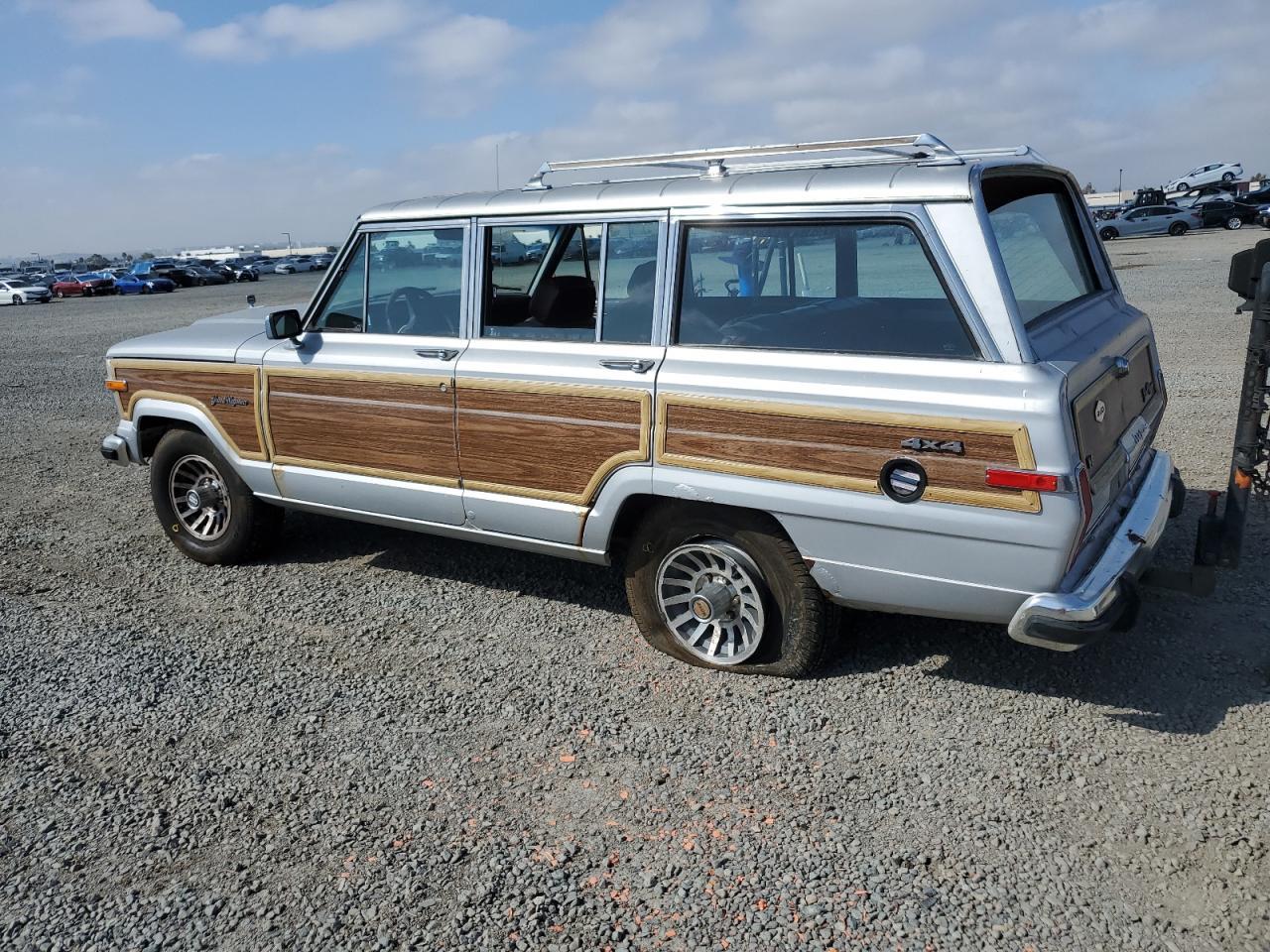 1988 Jeep Grnd Wagon - Фото 2