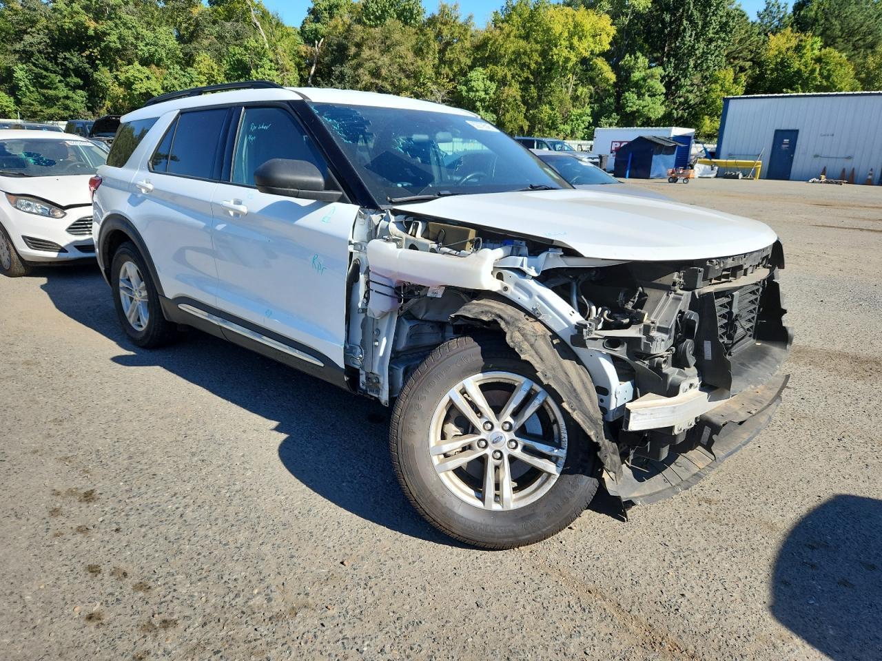 2020 Ford Explorer Xlt - Image 4
