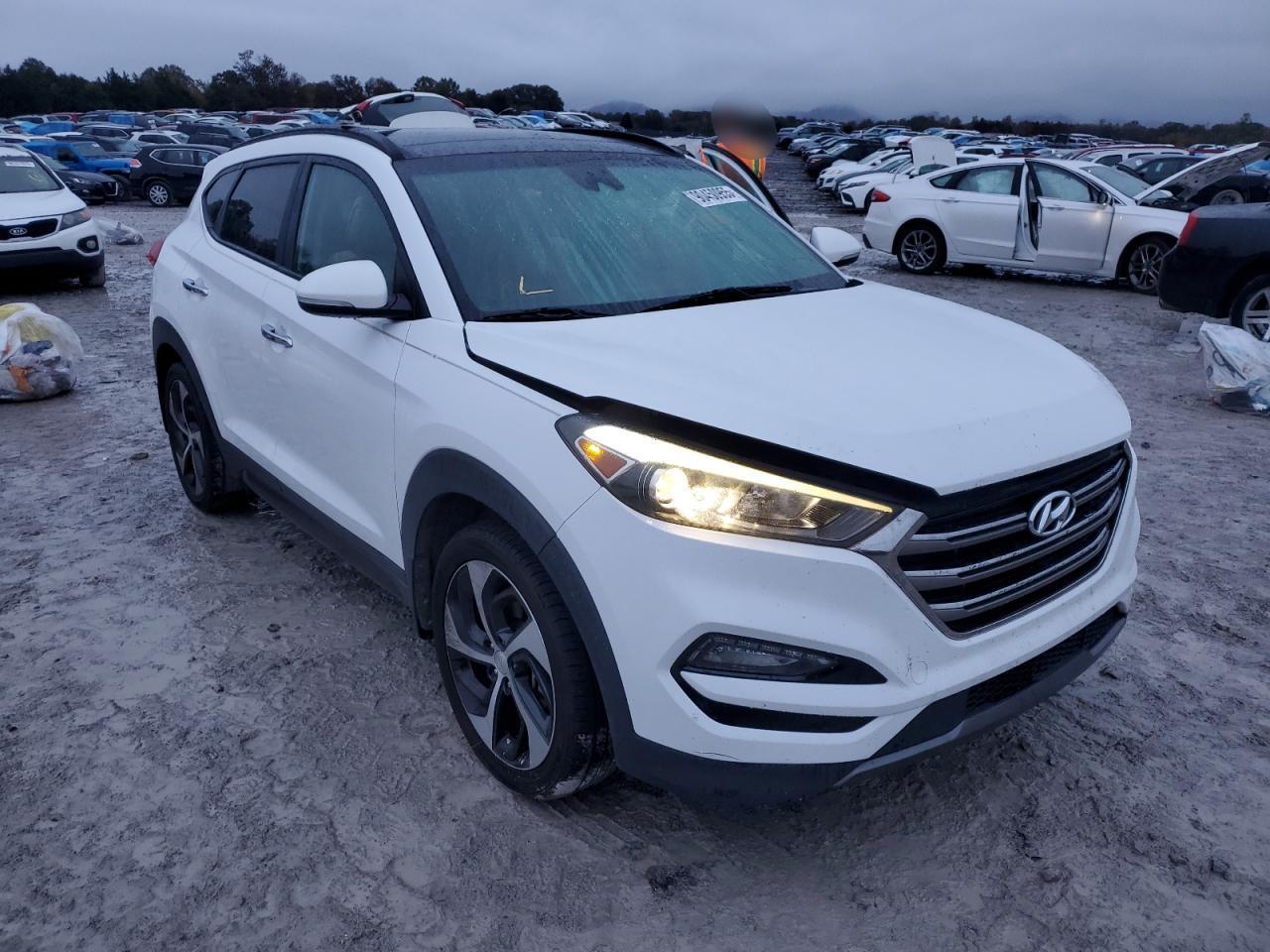 2016 Hyundai Tucson Limited - Image 4