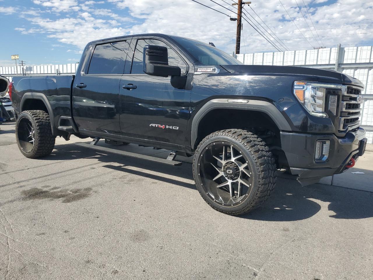 2022 GMC Sierra K2500 At4 - Фото 4