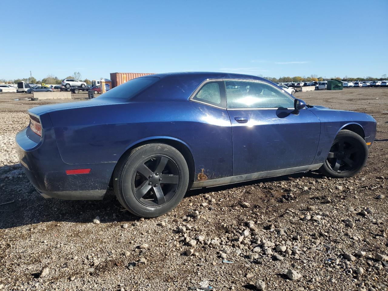 2013 Dodge Challenger Sxt - Image 3