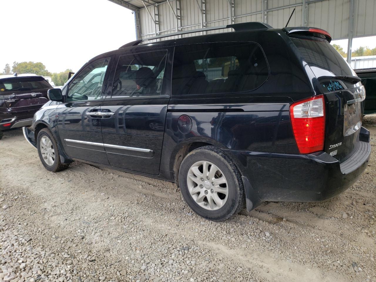 2010 Kia Sedona Van Lwb - Фото 2