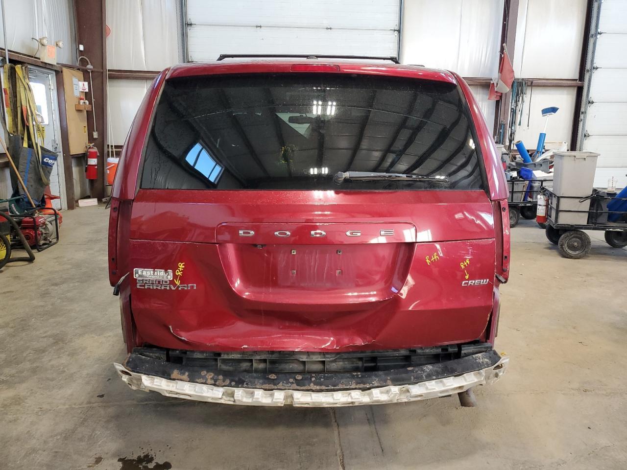 2011 Dodge Grand Caravan Crew - Image 6