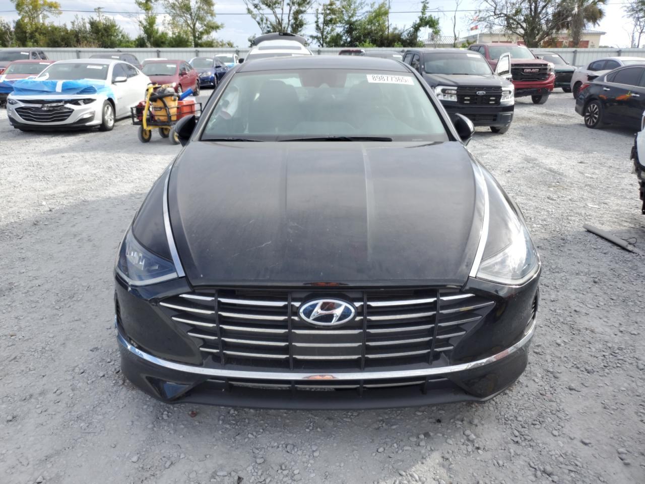 2022 Hyundai Sonata Se - Image 5