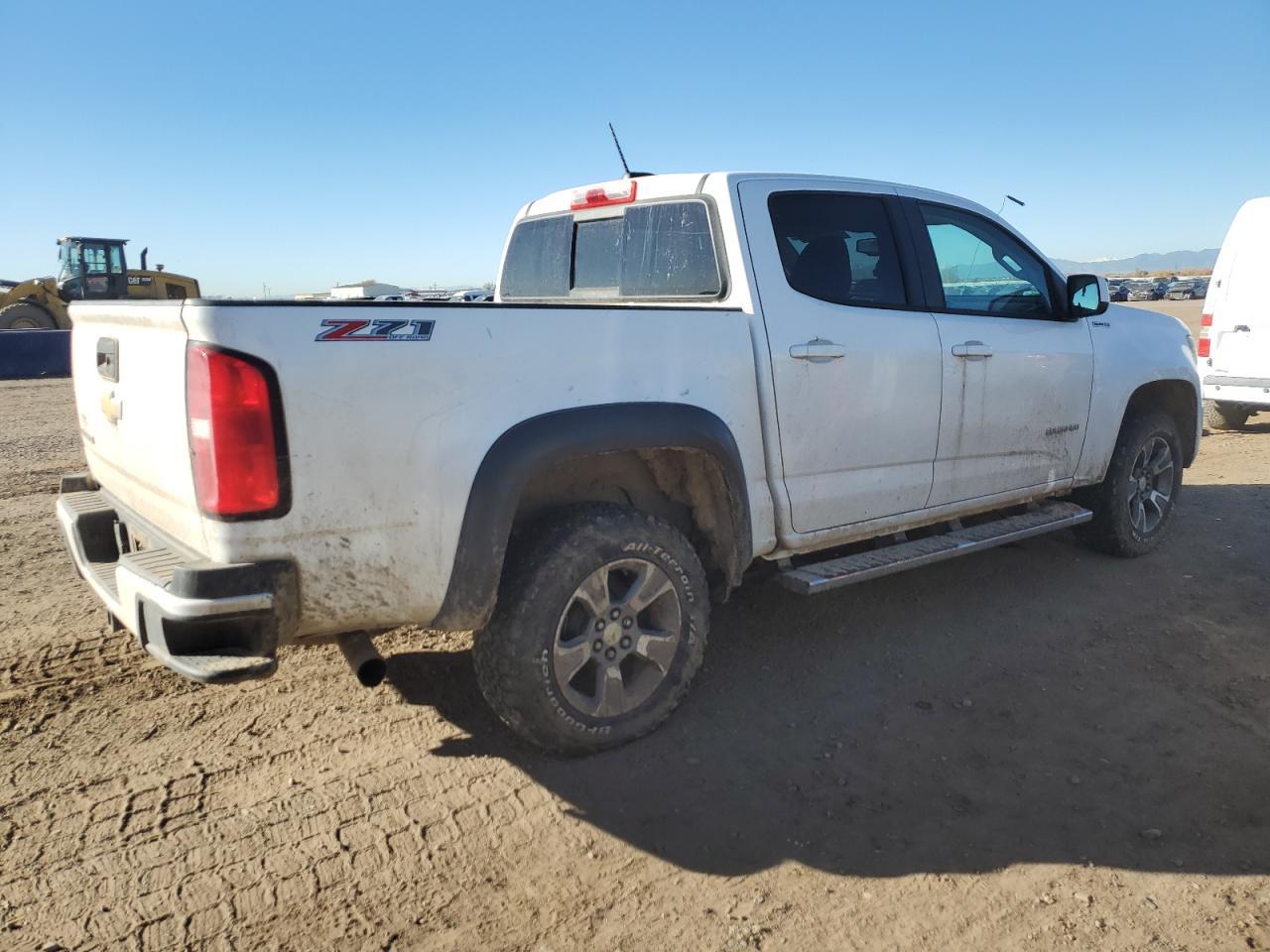 2017 Chevrolet Colorado Z71 - Фото 3