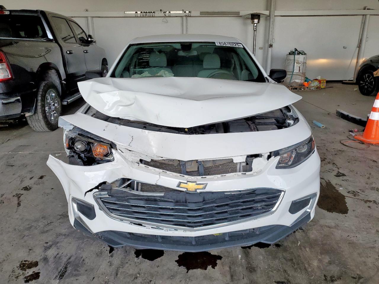 2018 Chevrolet Malibu Ls - Image 5