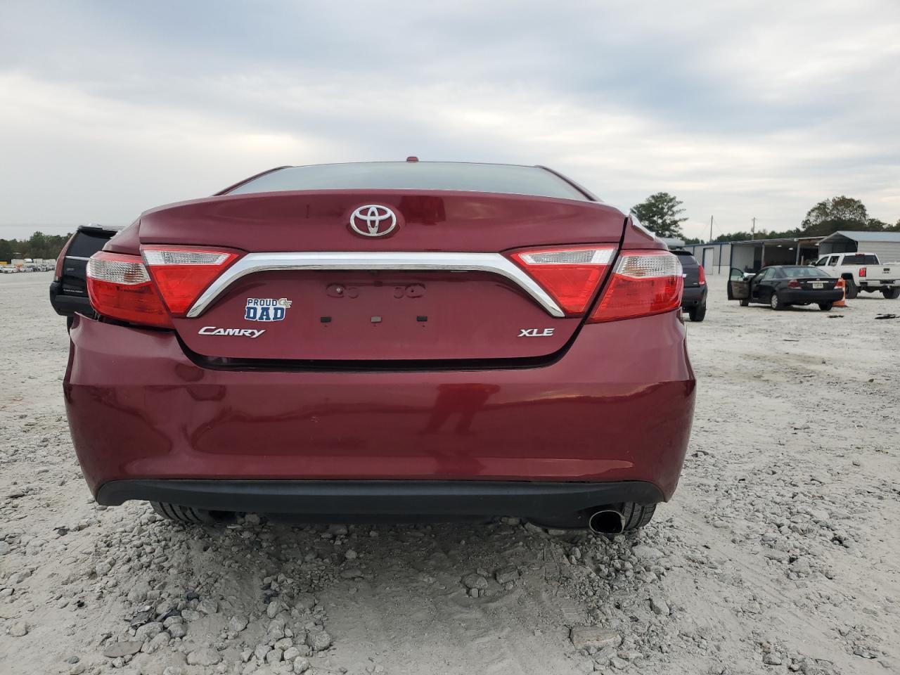 2017 Toyota Camry Le - Image 6