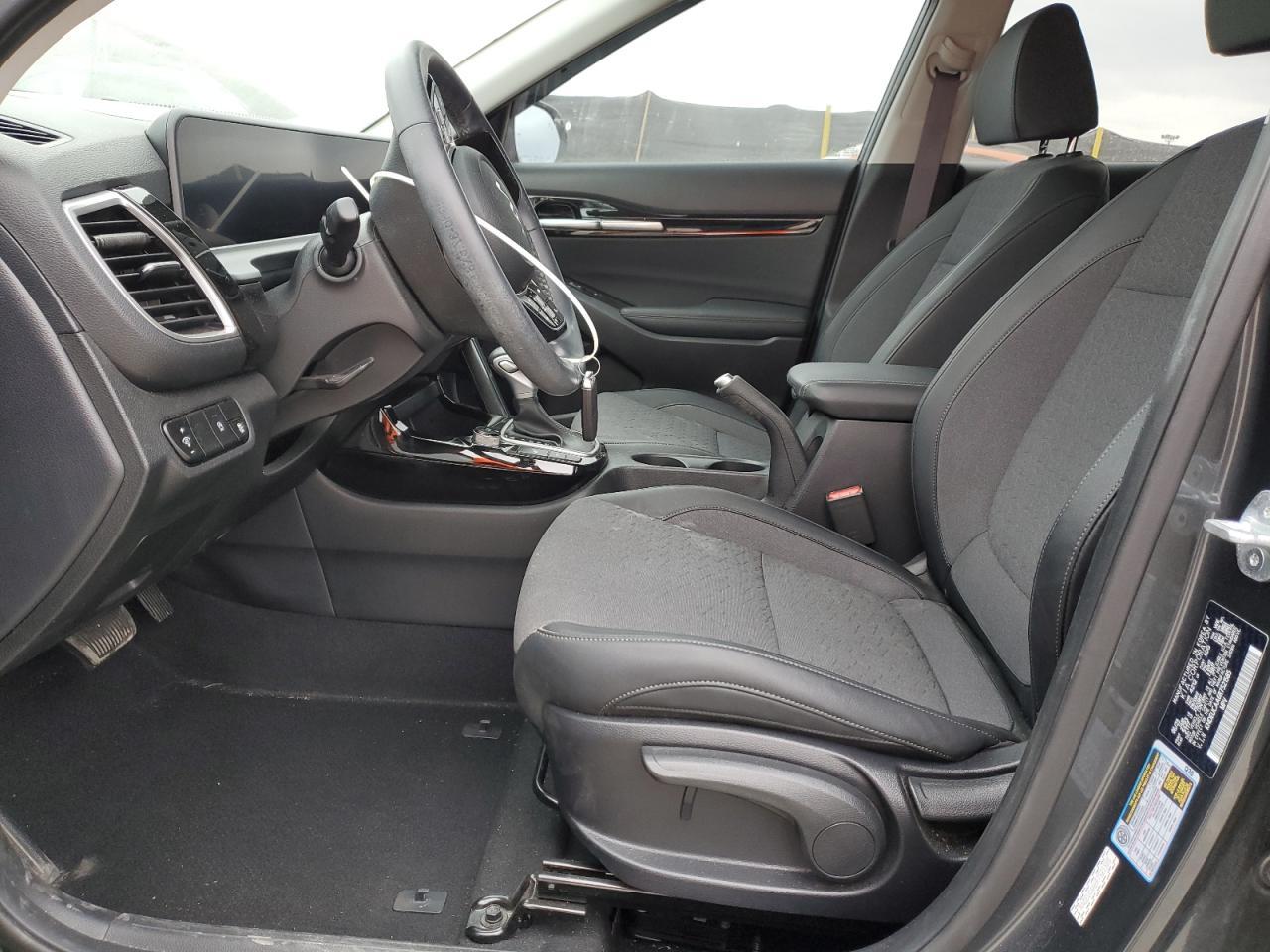 2024 Kia Seltos S - Image 7