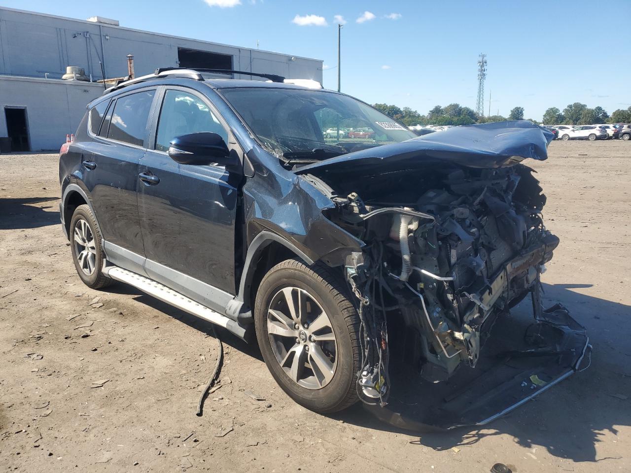 2017 Toyota Rav4 Xle - Фото 4